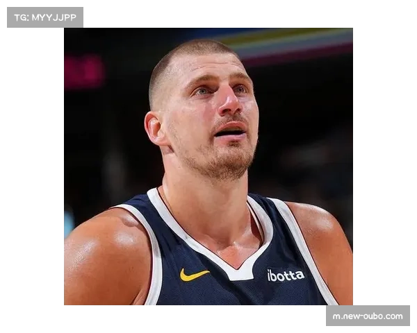 掘金应对包夹出球选择 约基奇被针对时进攻效率下滑